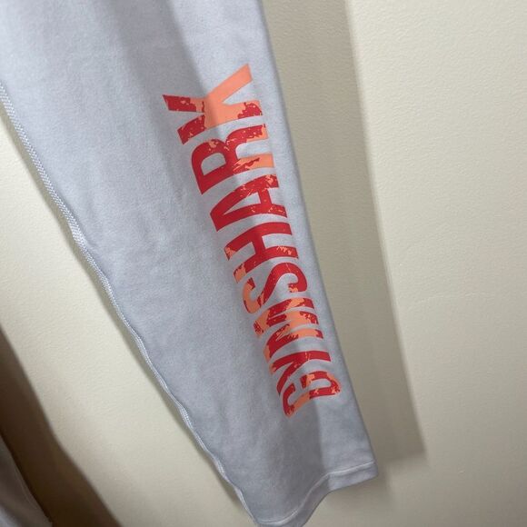 Gymshark Light Gray Leggings Workout Size Small Athleisure Stretchy Logo - Picture 5 of 9
